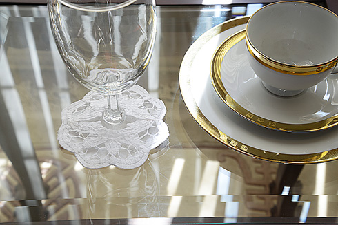 Old Fashioned Battenburg Lace Wine Glass Coasters. - Click Image to Close